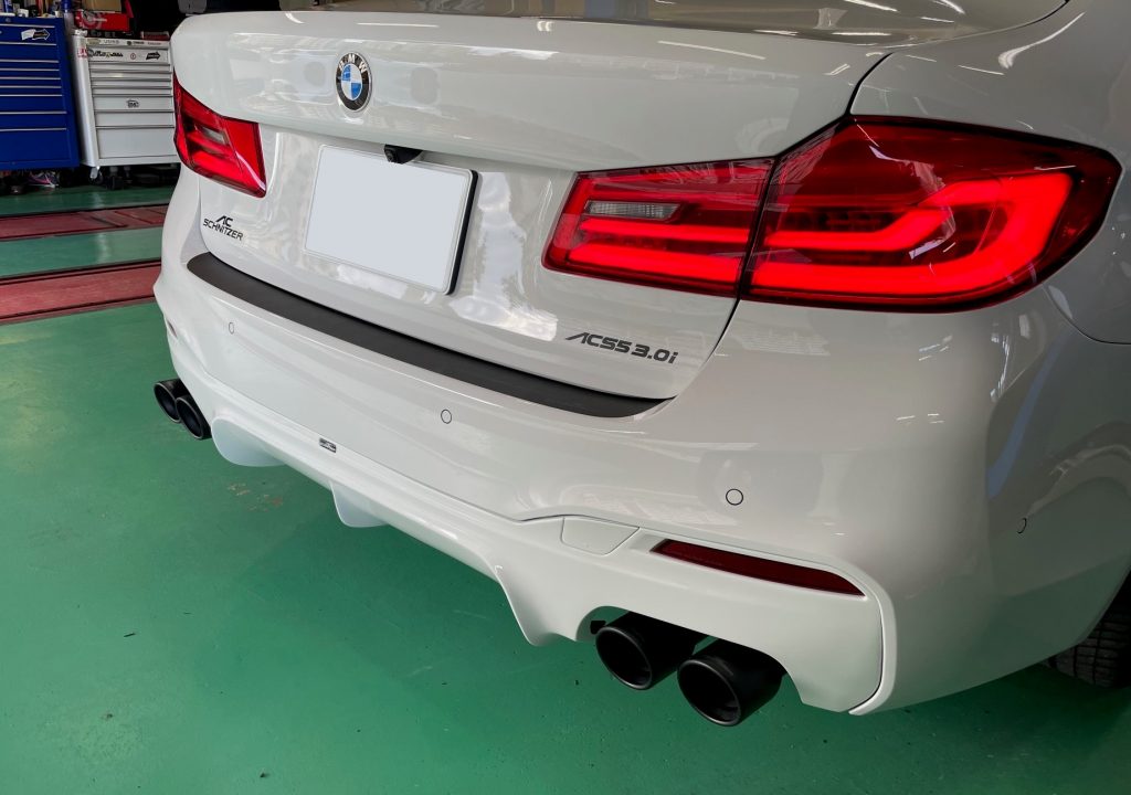AC SCHNITZERマフラー&ディフューザーをBMW G30 530iへ!