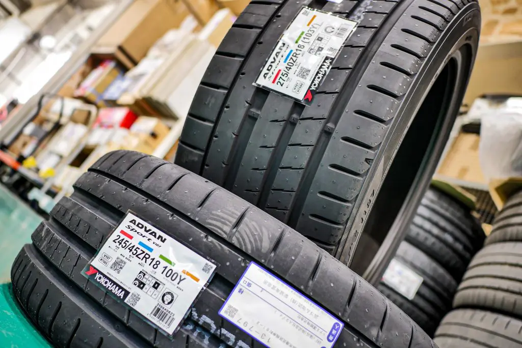 BMW純正採用も続々増えてる♪ADVANタイヤ！人気のWheelも大特価な