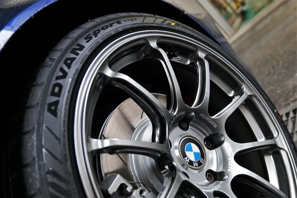 E46 専用 この時代の良さがある！BMW E46 3シリーズだってまだイジれます