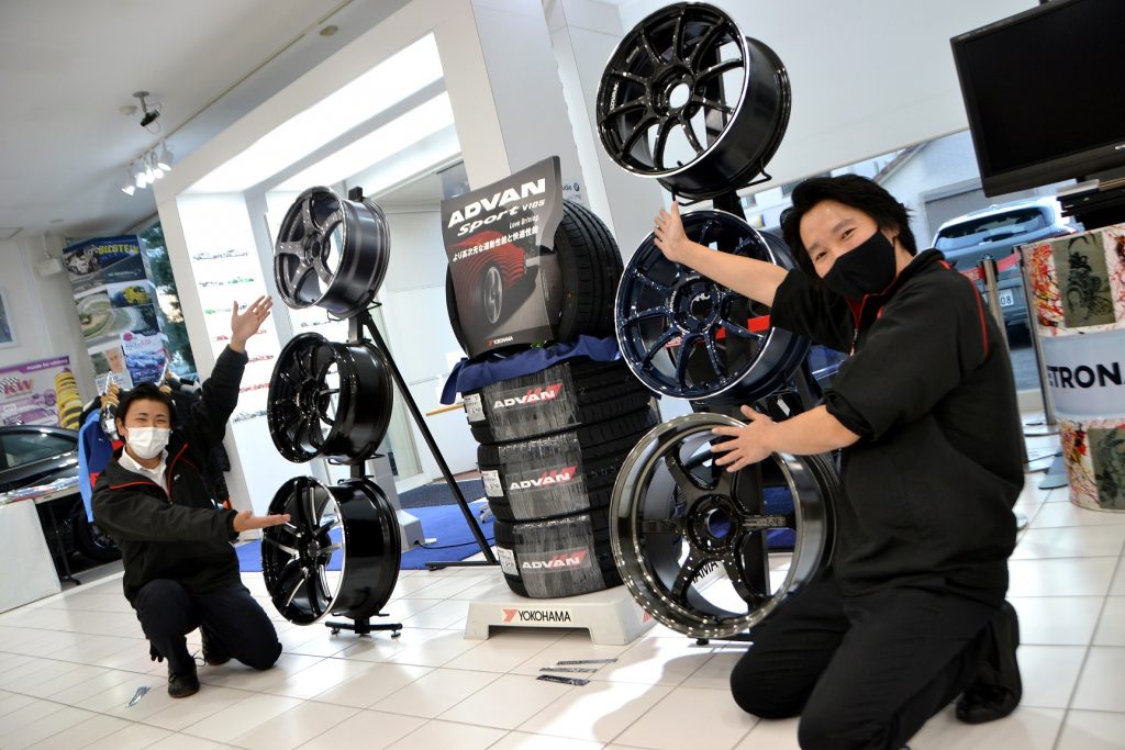 BMWに似合うADVANタイヤ&ホイール!