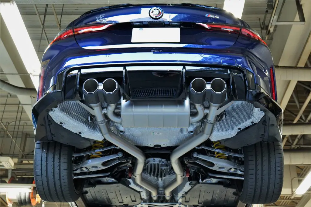 これぞ最高峰!BMW G82 M4へAkrapovicエキゾーストを装着 これぞ最高峰!BMW G82 M4へAkrapovicエキゾーストを装着