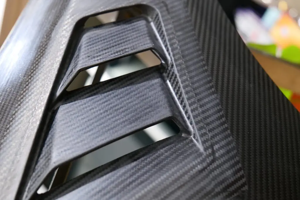alphan-drycarbonfender-2- 