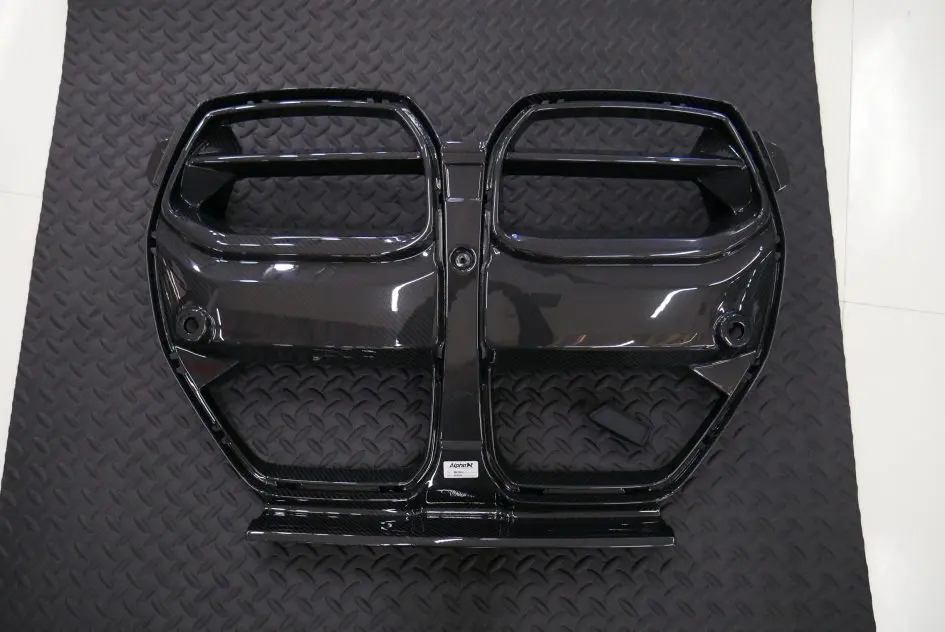 ALPHA-N Carbon Front Grille for G8x M3/M4 | Studie[スタディ]