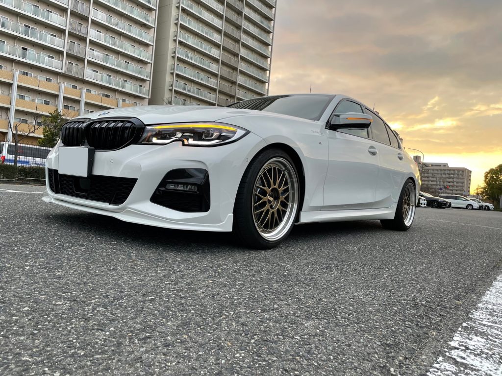 お待たせいたしました!BBS LMをBMW G20 320iへ装着です(^_^)