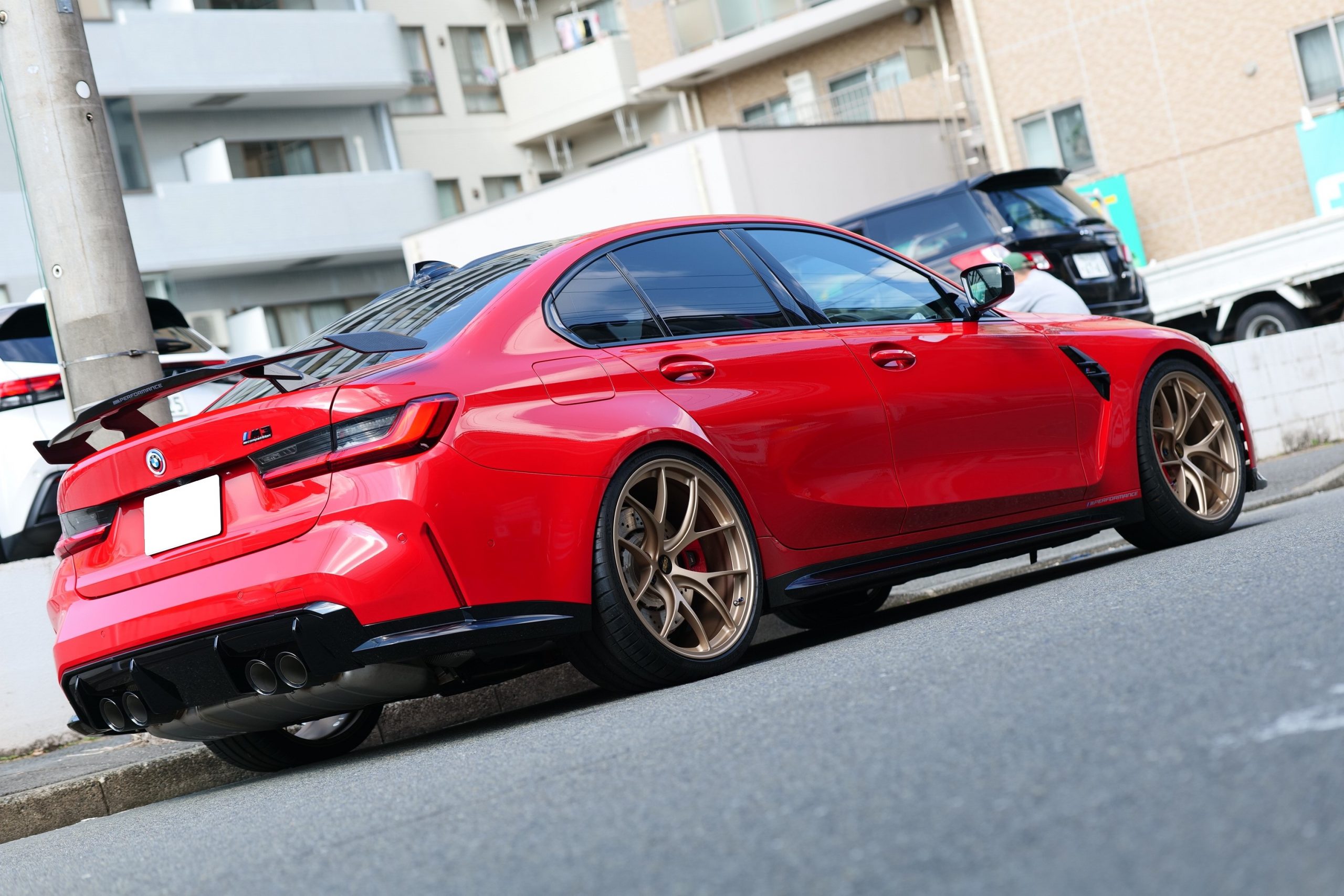 BMW G80 M3トロントレッドにBBS Japan RI-Dシトリンゴールドの