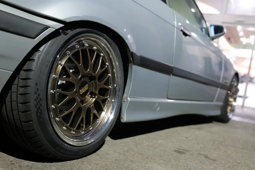 これぞ玄人チョイス！BMW E36 318isへBBS JAPAN LM ダイヤモンド
