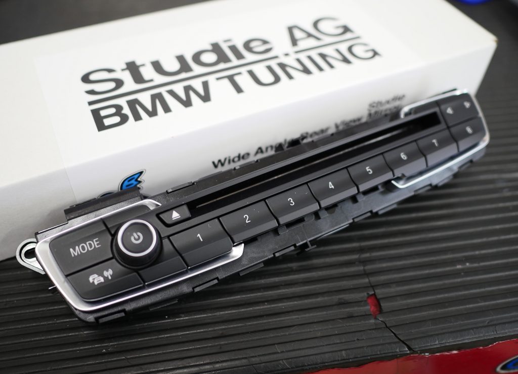 Studie BMW Tuning BMW CD DVDスロットル 追加 Studie コーディング