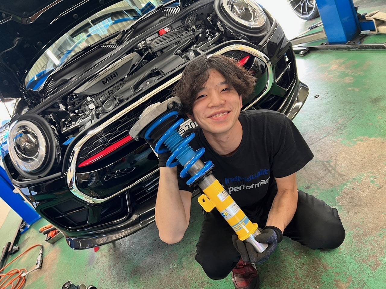 BILSTEIN B14サスペンションキットをMINI F54 CLUBMAN JCWへ