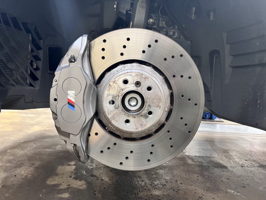 bmw_studie_brakepad_sr4