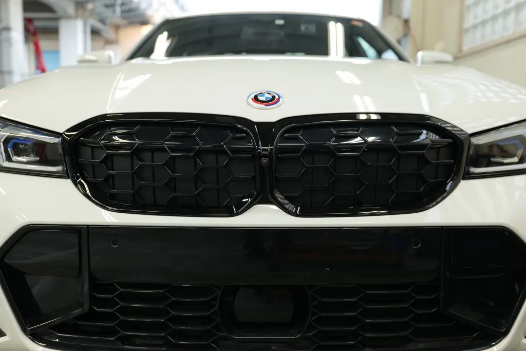 BMW G20 3シリーズ キドニーグリル フロントグリル ブラック 品番
