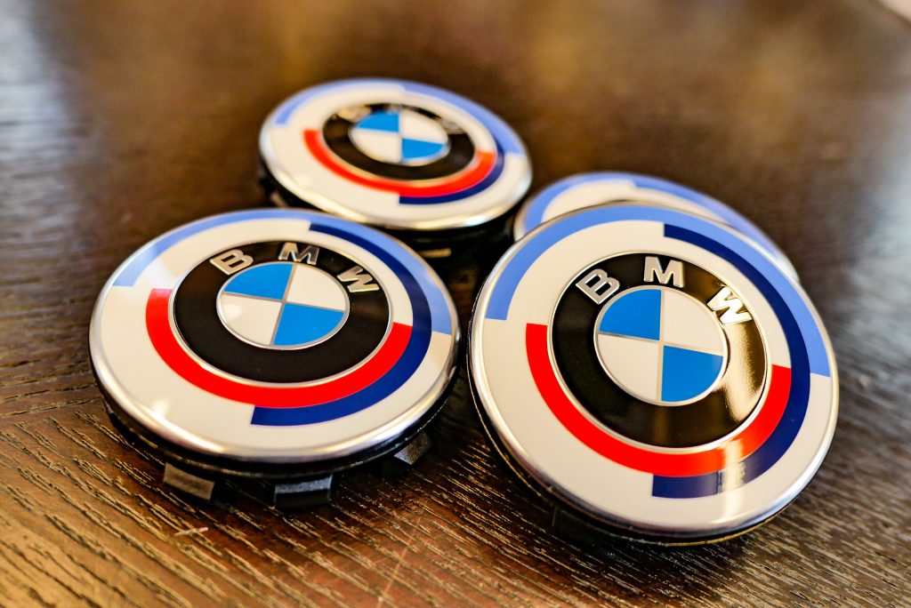BMW M 50周年記念エンブレム