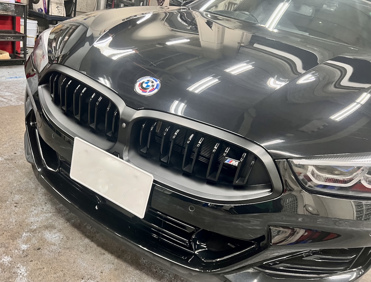 BMW純正8series Lciブラックグリルアイコニックグロウ | Studie[スタディ]
