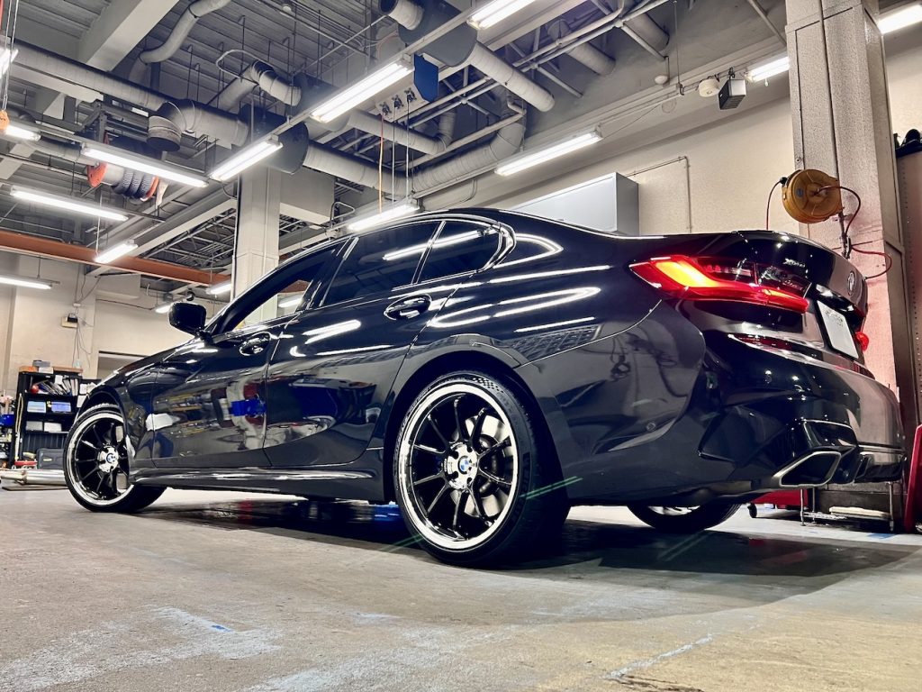 bmw_advan_yokohama_bmw_wheel_advan_rzdf2