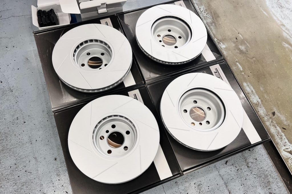 bmw_brakerotor_brakepad_bmw_studie_ag