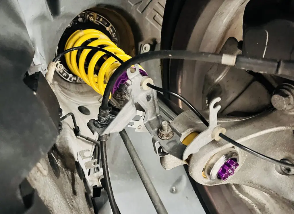 ストリート〜サーキットまで気持ち良く駆け抜ける喜びを味わう