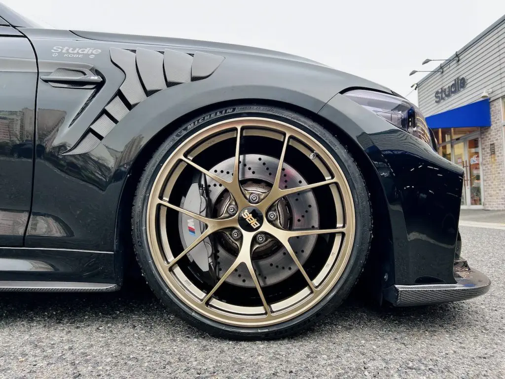 屈強なM2コンペティションッ！！！BBS RI-D前後異径サイズ