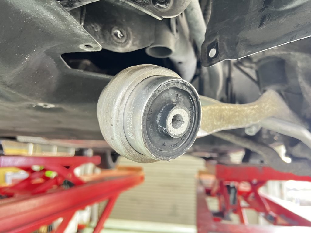 bmw_maintenance_bmw_arm_studie_ag