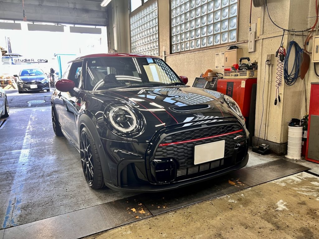 bmw_mini_f56_jcw_2_studieag_yokohama_3ddesign_carbonlip_IMG_1603.jpg