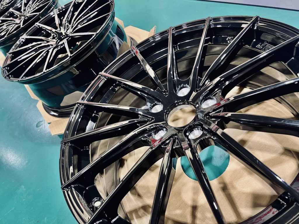 bmw_mini_f65_cooper_s_studie_ag_as_foged_wheel_Michelin_ps5_