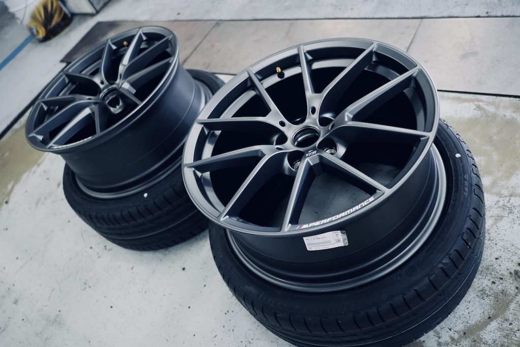 bmw_studie_ag_bmw_898m_19inch_wheel_studie_yokohama_