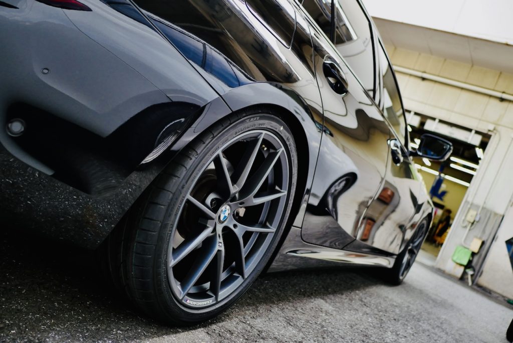 bmw_studie_ag_bmw_898m_19inch_wheel_studie_yokohama_