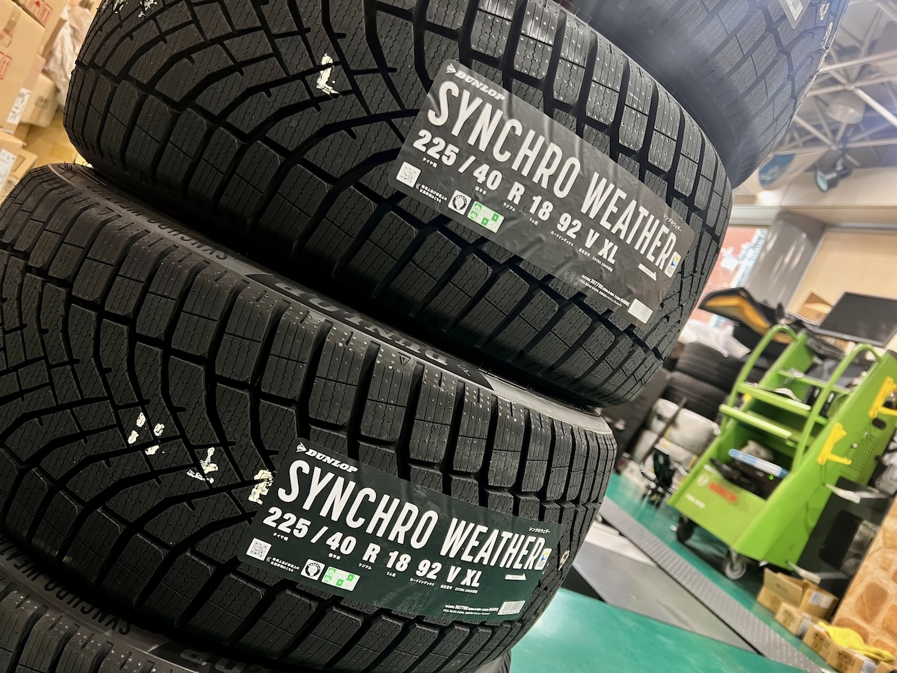 ダンロップ [DUNLOP]オールシーズンタイヤ シンクロウェザー | Studie