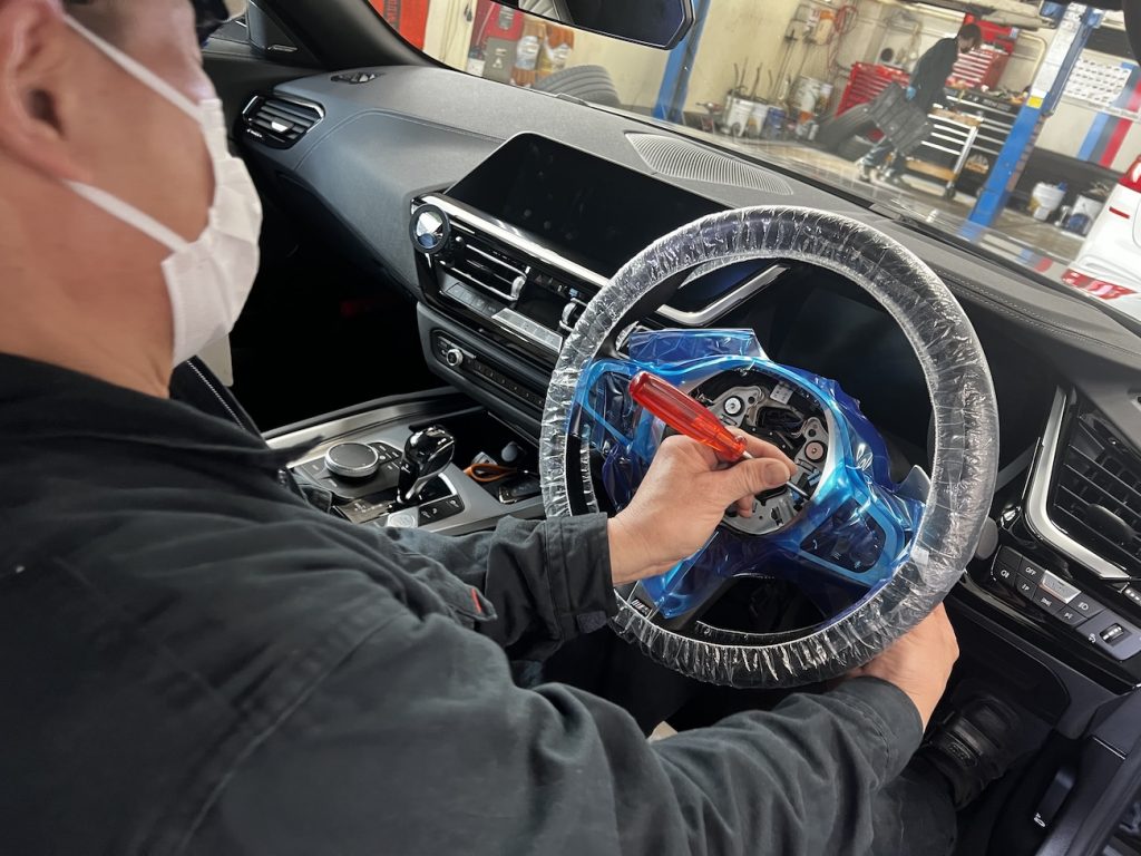 bmw_studie_ag_bmw_jq_magnetic_paddle_