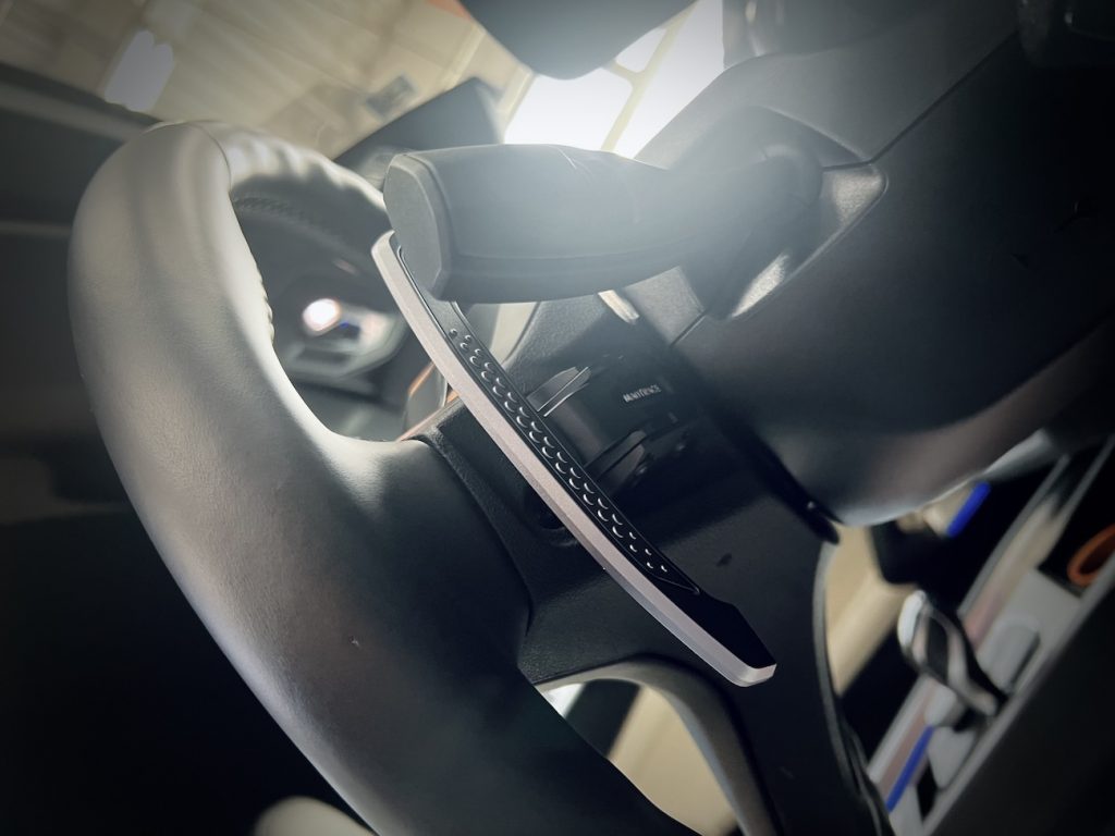 bmw_studie_ag_bmw_jq_magnetic_paddle_