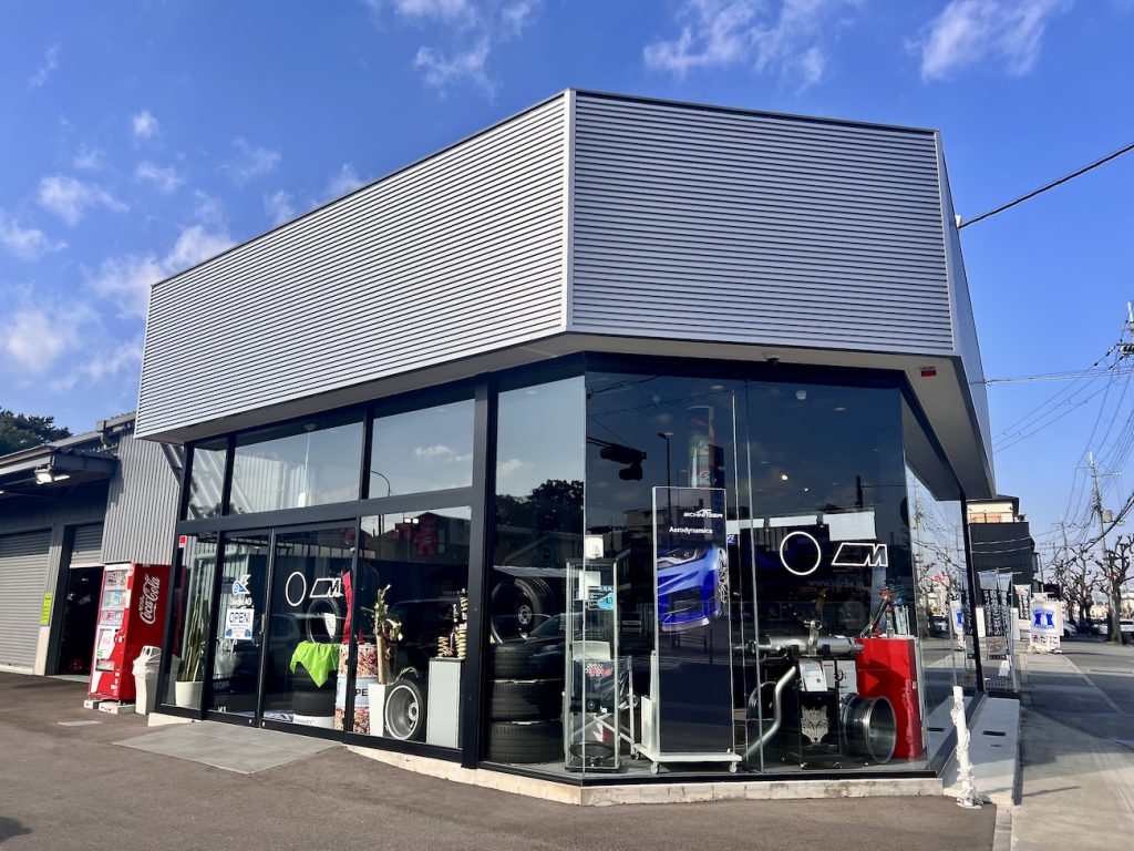 bmw_studie_ag_bmw_kw_akrapovic_bmw_m2