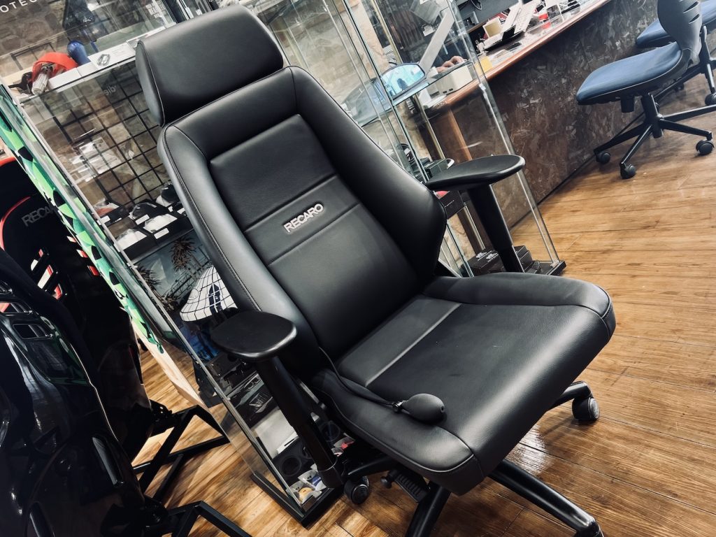 bmw_studie_ag_bmw_recaro_seat_