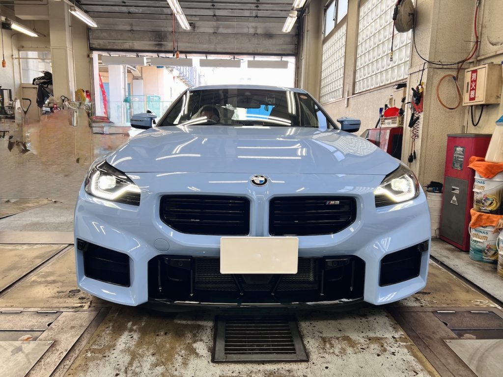 bmw_studie_ag_bmw_tuning_indiv_carbon_g87m2_I