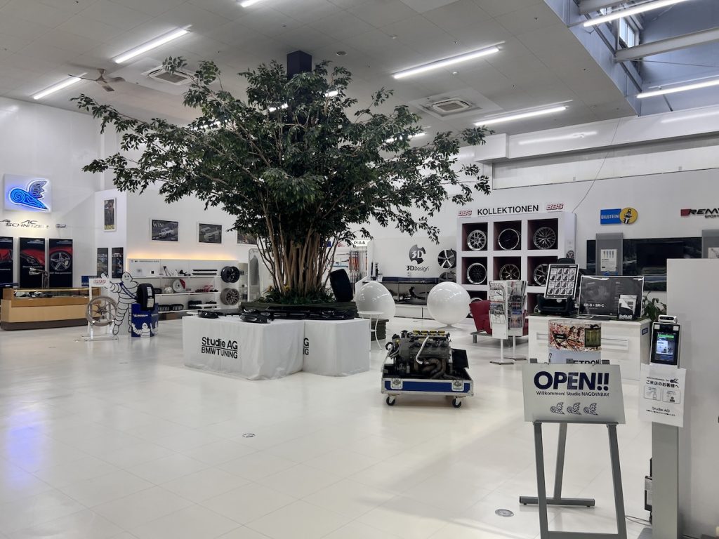 bmw_studie_ag_nagoya_IMG_0514.jpg