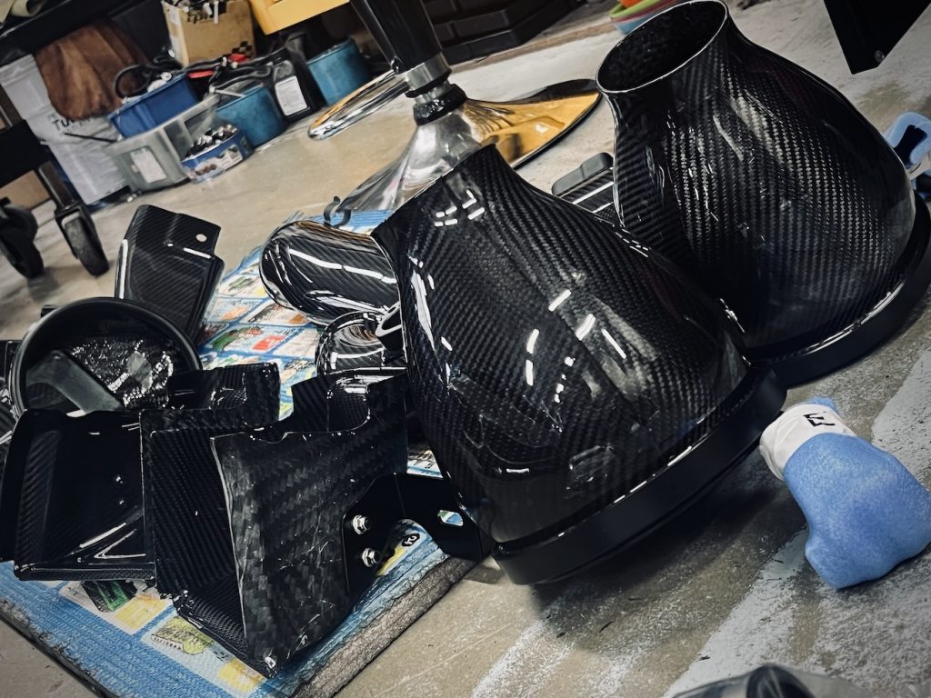 bmw_studie_bmw_eventuri_carbon_intake_