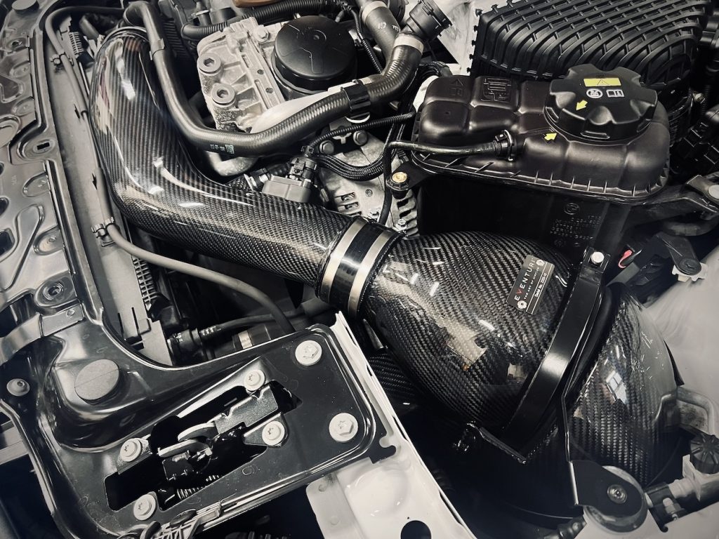 bmw_studie_bmw_eventuri_carbon_intake_