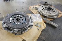 bmw_studie_f82m4_cluch_bmw_maintenance_