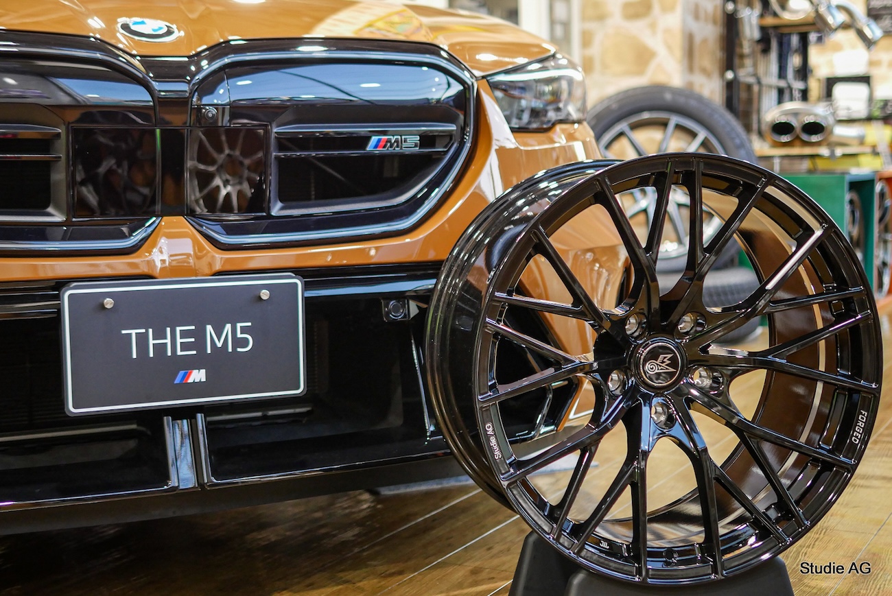 nagass様　再出品　bmw ホイール お待たせしました！BMW NEW M5 G90/G99用スタディオリジナルホイール