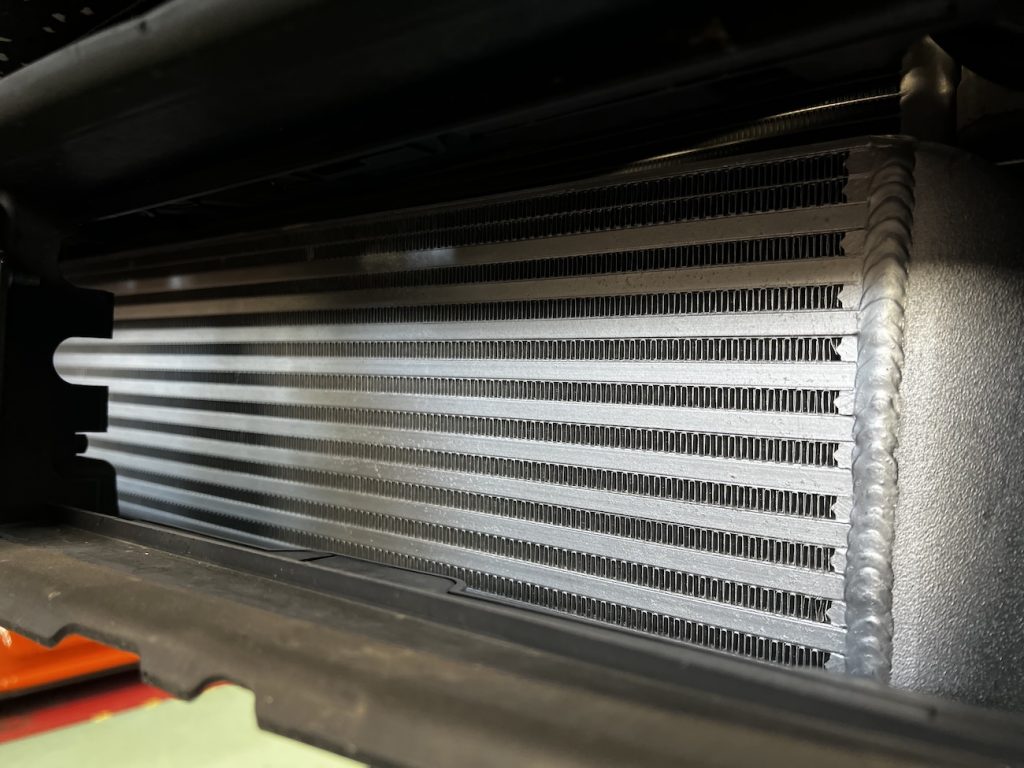 bmw_studieag_bmw_tuning_Intercooler