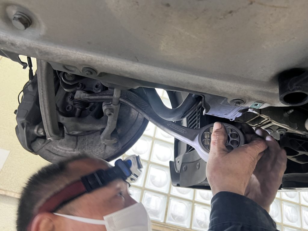 bmw_supention_bmw_f87m2_kw_arm_studieag_yokohama