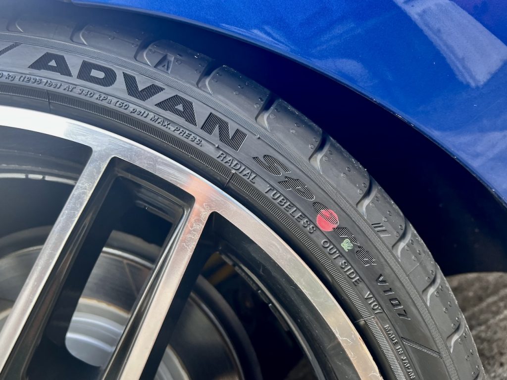 bmw_tire_yokohama_advan_bmw_studie_ag_IMG_8755.jpg
