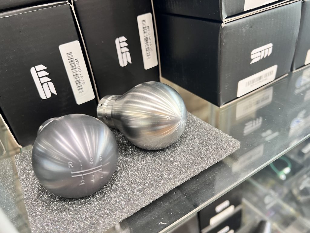 bmw_tuning_studie_ag_induv_carbon_stormmotowerks_alpine_canchecked_bmw_tuning_studie_ag_induv_carbon_stormmotowerks_alpine_canchecked