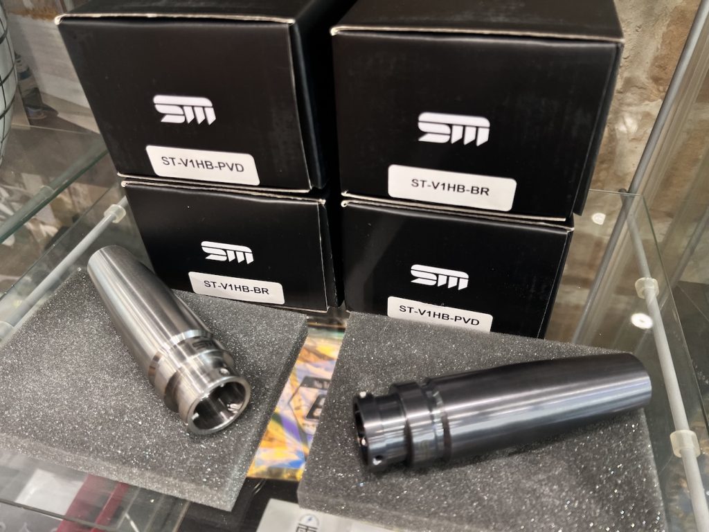 bmw_tuning_studie_ag_induv_carbon_stormmotowerks_alpine_canchecked_bmw_tuning_studie_ag_induv_carbon_stormmotowerks_alpine_canchecked