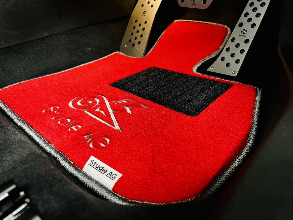 bmw_u10x2_m35_studie_bmw_3ddesign_