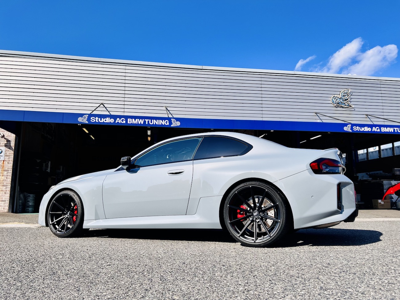 BMW G87M2ホイール交換ッ！WF Wheel CF.3-FF R超Deepでかなりイケてますッ！！！ | Studie[スタディ]