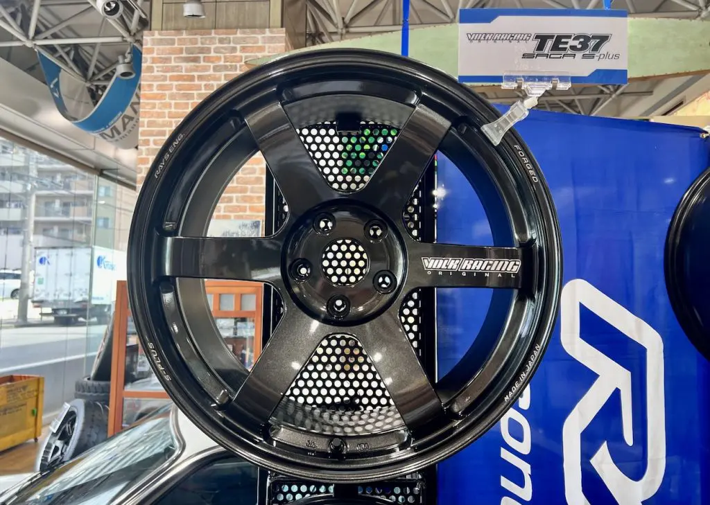 BMW F22/M240iにジワジワ人気のBC FORGED+Michelin PS4Sを