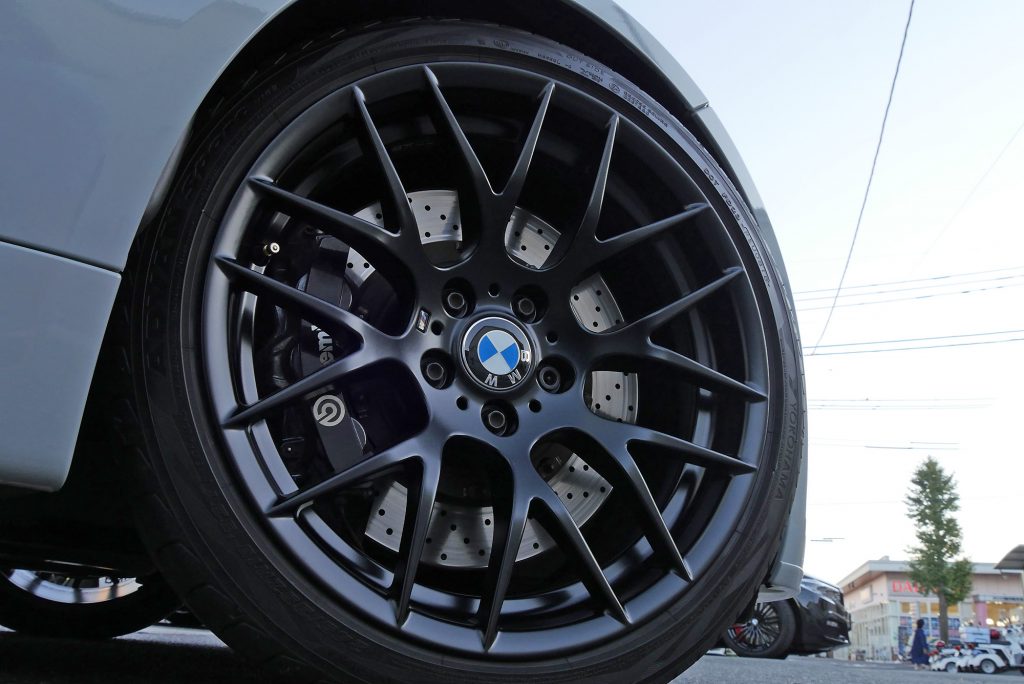 brembo装着するならStudie AGで!