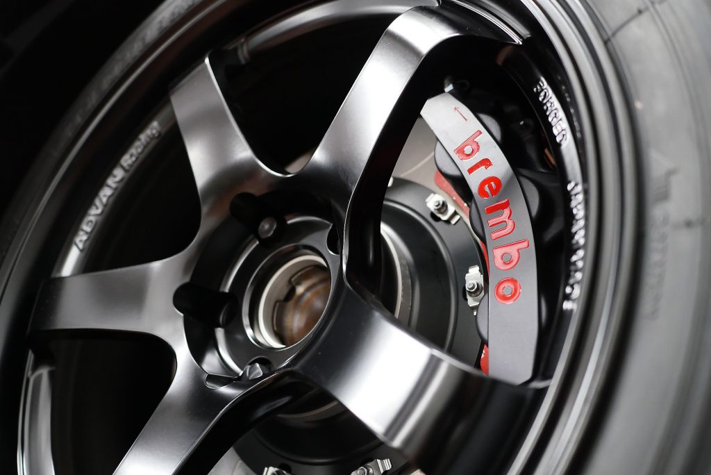 brembo装着するならStudie AGで！