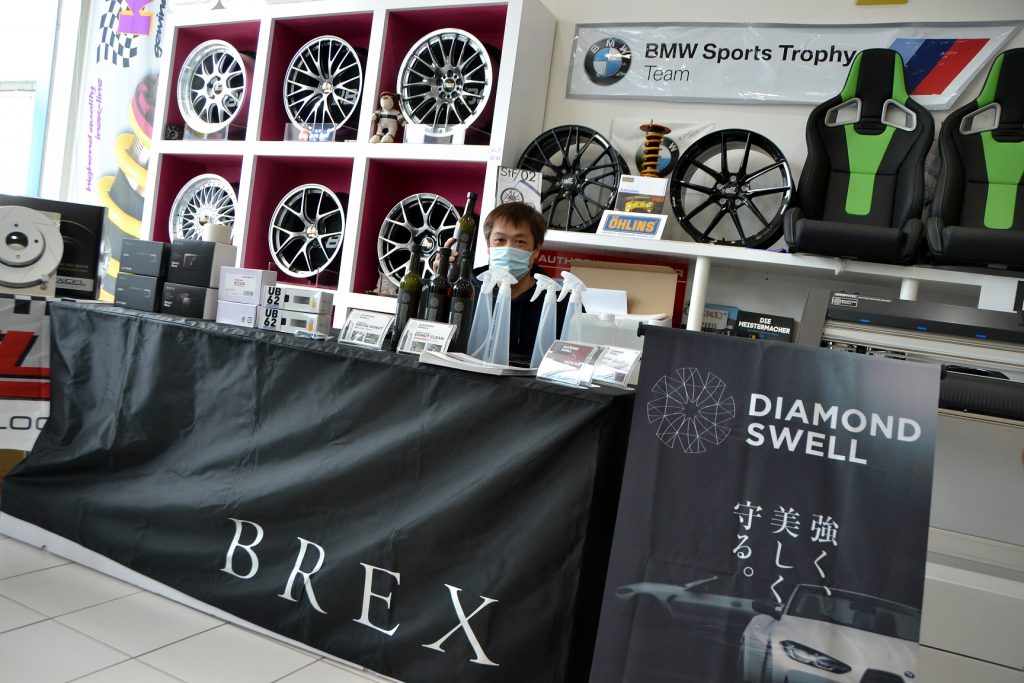 BREXさんはプロテクションフィルムのDIAMONDSWELL施工