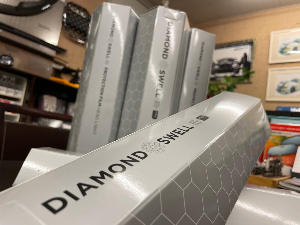 明日・明後日はBMWへDIAMOND SWELLのヘットライトPPFイベントです！