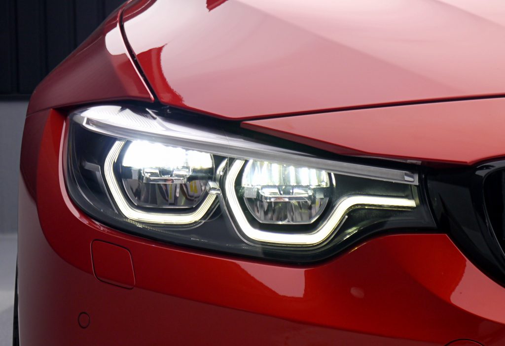 スタディ BMW TUNING Studie BMW F82M4 Lci headlight Assy