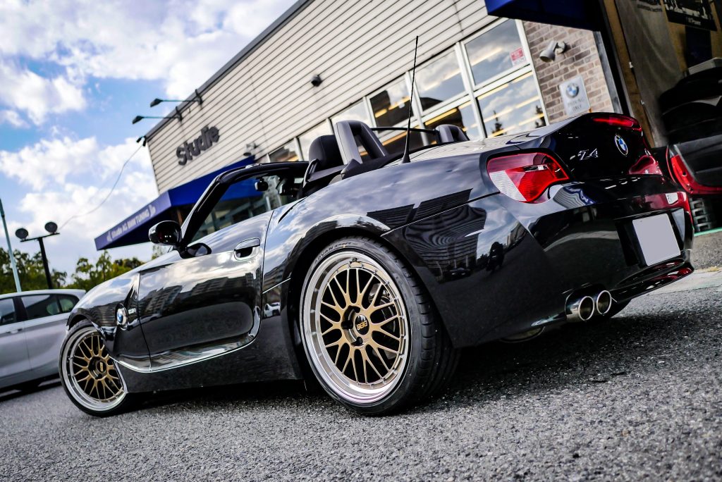 BMW E85 Z4にBBS LM DG-BKBD限定カラー19インチ